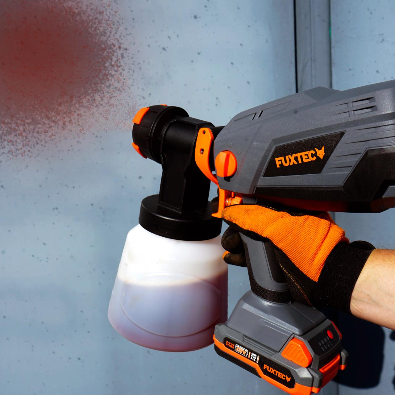 Akumulátorový rucní postrikovac FUXTEC 20V FX-E1CSP20 SET s 1 x baterií 4Ah, 1 x nabíjeckou 1A