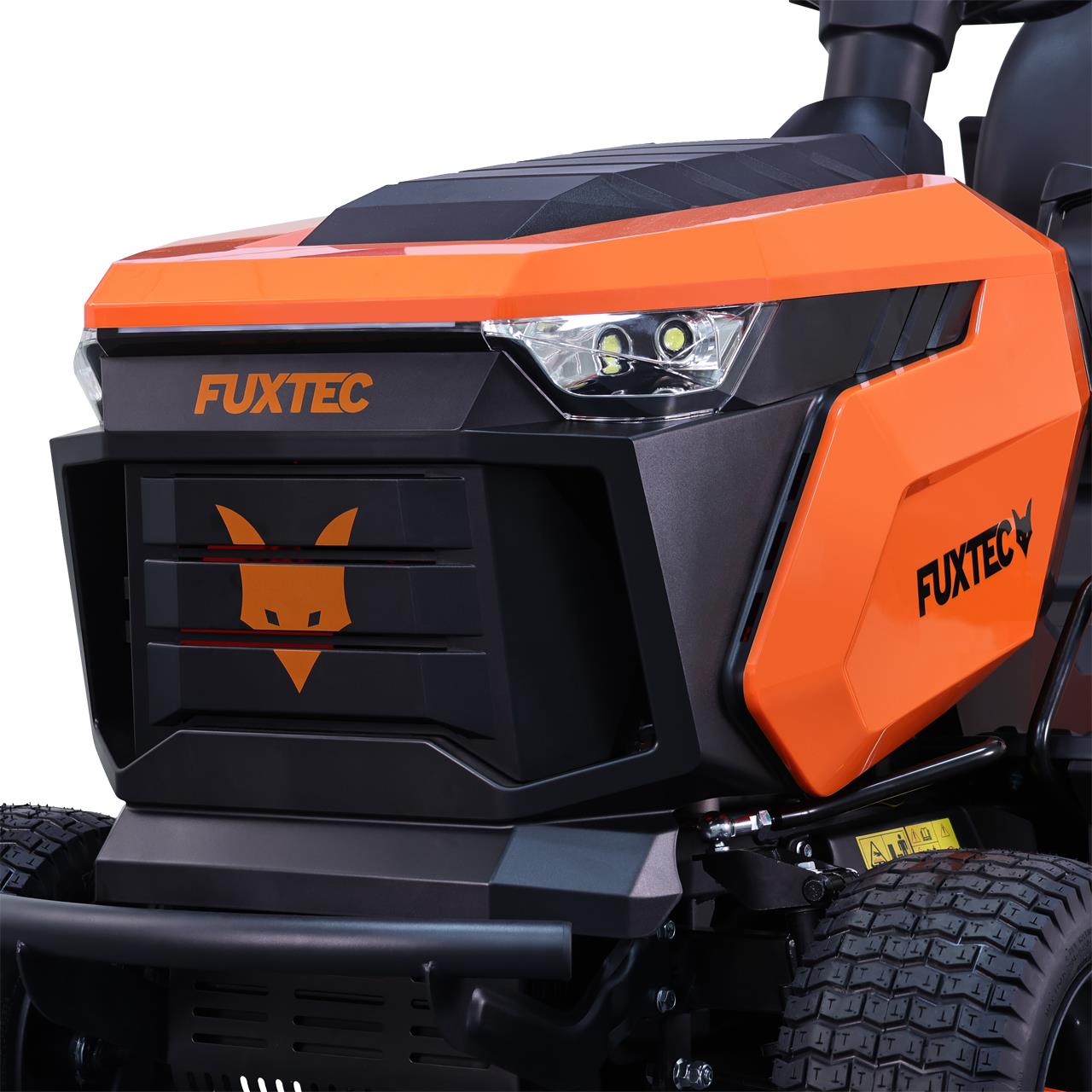 Benzínový travní traktor FUXTEC FX-RMT84M